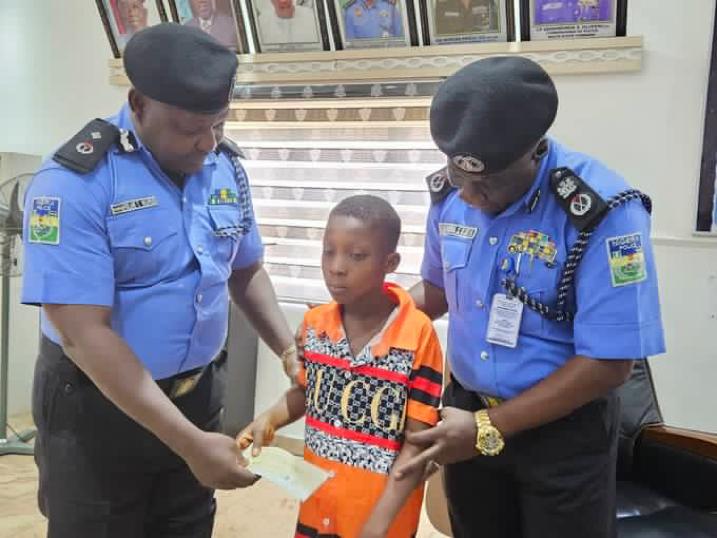 Delta State Commissioner of Police disburses more than N47 million to the families of 22 deceased officers.